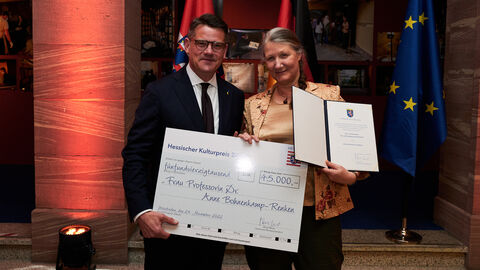 Prof. Dr. Anne Bohnenkamp-Renken erhält den Hessischem Kulturpreis 2022 