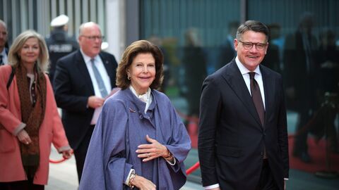 Ministerpräsident Rhein und Königin Silvia von Schweden eröffnen erstes „Childhood-Haus“ in Hessen